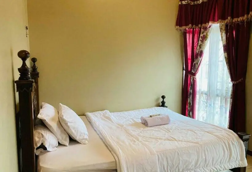 ファミリールーム, Flamboyan Homestay 1 Dieng Syariah Redpartner