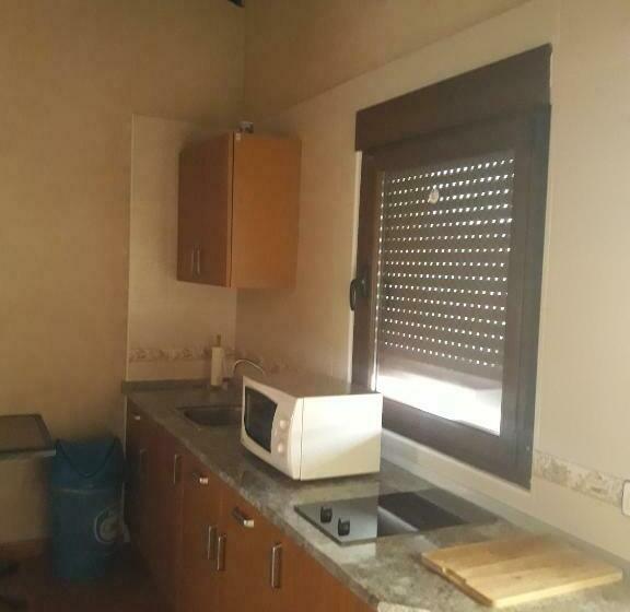 سرير فى غرفة مشتركه, Albergue Turístico Las Eras