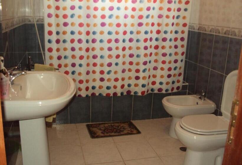 三人经典房间, O Miradouro