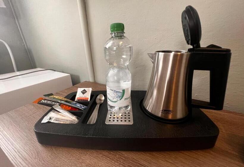 חדר סטנדרט לשלושה, Penzion Horal