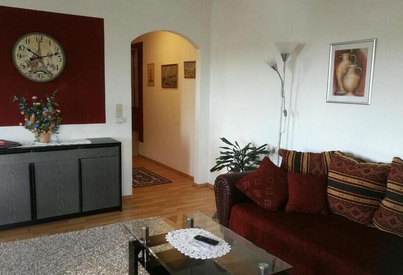 标准单人间, Rohrbacher Hof