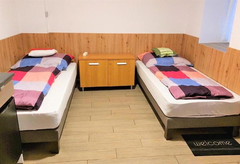 스탠다드 룸, Vörös Macska Vendégház