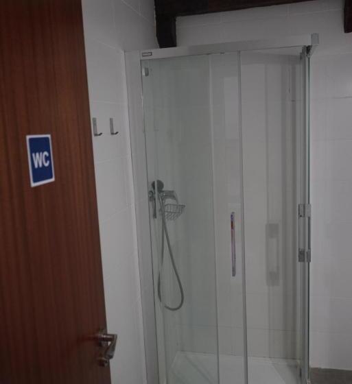 تختخواب در اتاق مشترک, Albergue De Liri