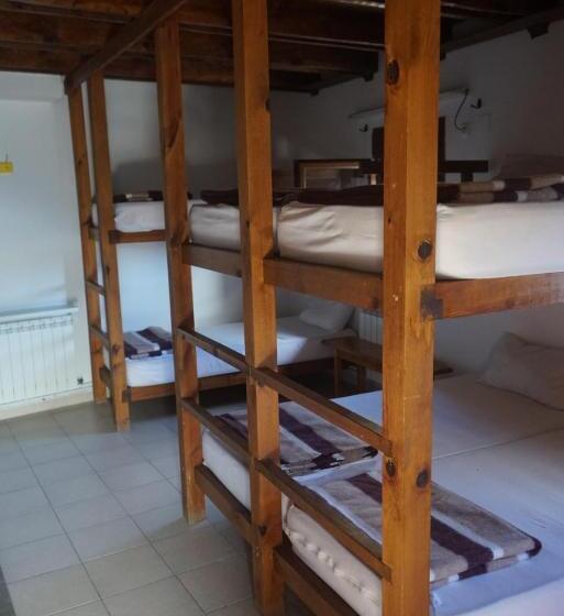 تختخواب در اتاق مشترک, Albergue De Liri