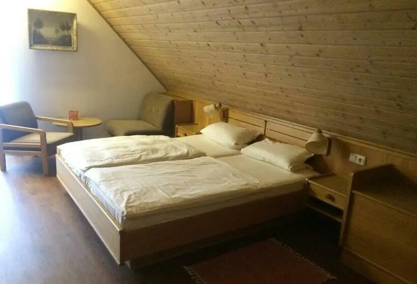 スタンダード４人部屋, Landgasthaus Konig