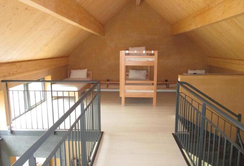 בית, 3 חדרי שינה, Le Baugyte   Gite De Groupe   14 Lits Simples