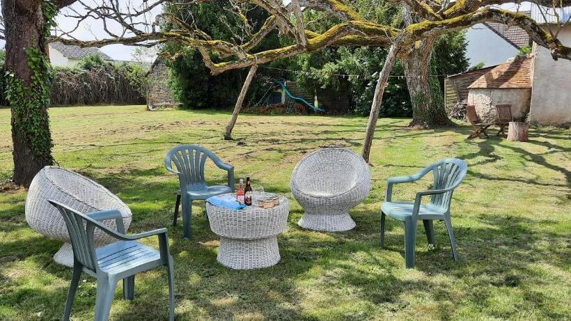 スタンダードルーム, B&b Ferme De La Rouzannerie Pour 2 Ou Famille