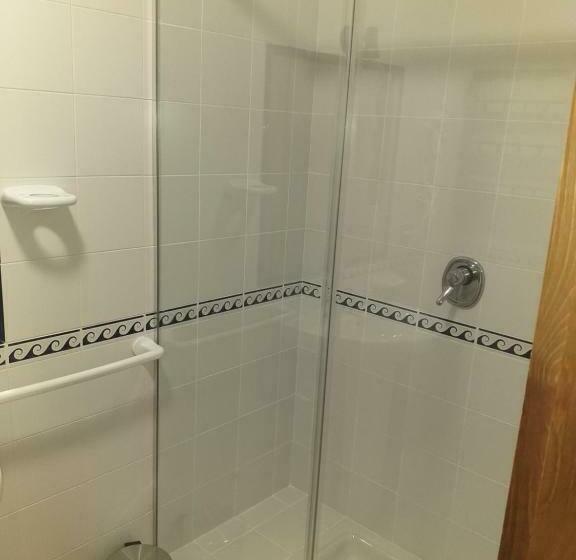 غرفة قياسية, Casa Quiroga