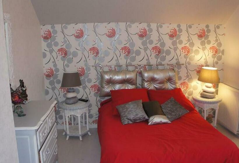 חדר סטנדרט נוף לגינה, La Petite Maison   L Ouche Charlot