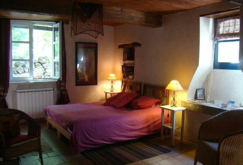 جناح, Mas Des Nabières