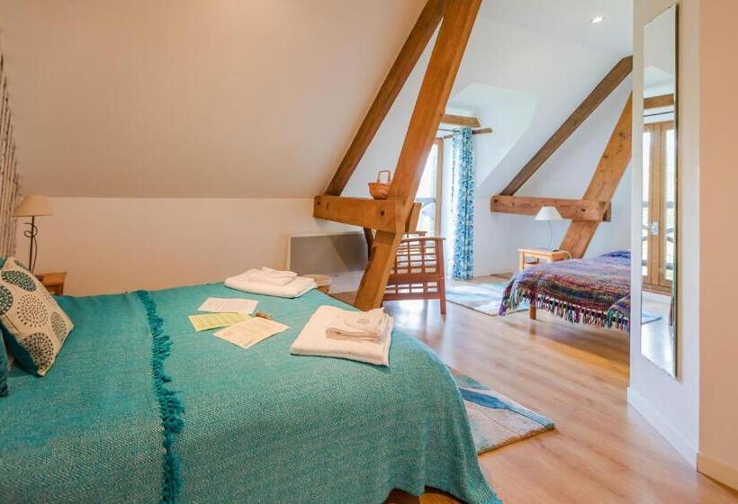 غرفة قياسية ثلاثية, Normandy Inn