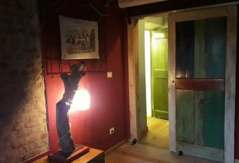ファミリールーム, Pocoburro Ca  D Arte