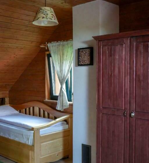 חדר סטנדרט לארבעה, Rose Hip Hill Farm