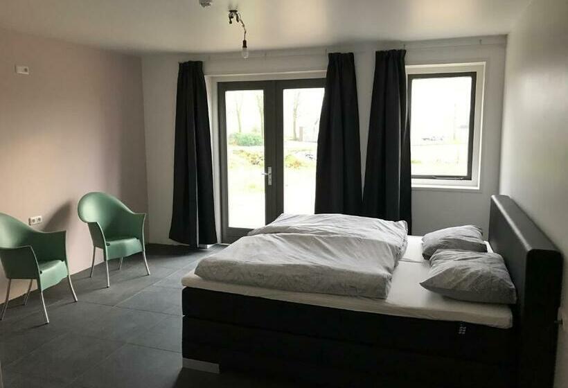 Номер Стандарт, Bed And Breakfast Wouw