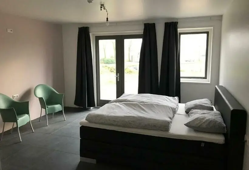 スタンダードルーム, Bed And Breakfast Wouw