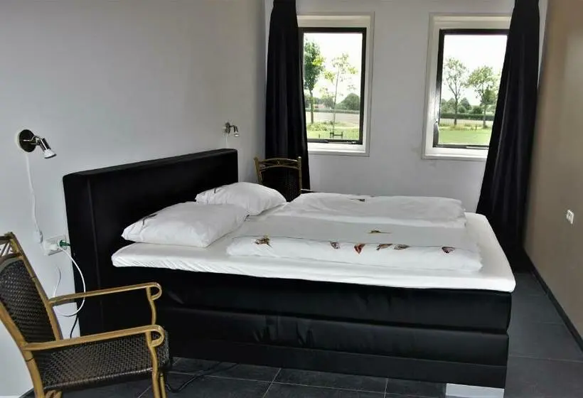 スタンダードルーム, Bed And Breakfast Wouw