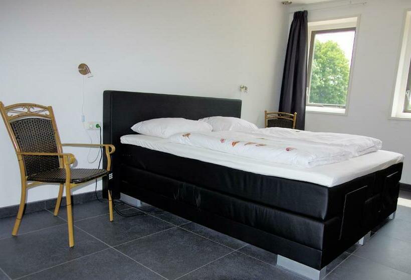 Номер Стандарт, Bed And Breakfast Wouw