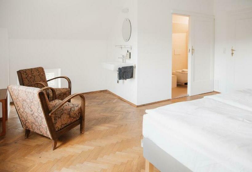 Номер Стандарт, Zweitwohnsitz