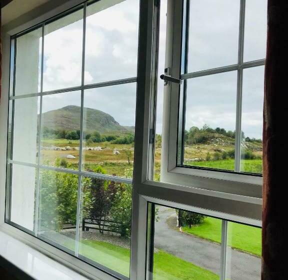 غرفة ديلوكس عائلية, Hillcrest Farmhouse Bed & Breakfast