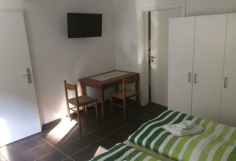 스탠다드 룸, Hainich