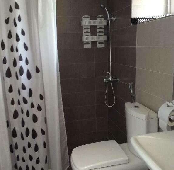 کلبه ییلاقی, Palm Grove Farm