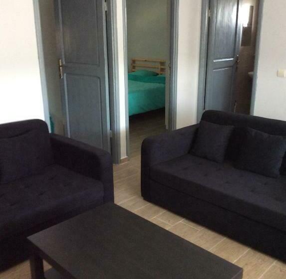 کلبه ییلاقی, Palm Grove Farm