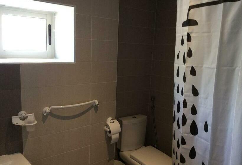 کلبه ییلاقی, Palm Grove Farm