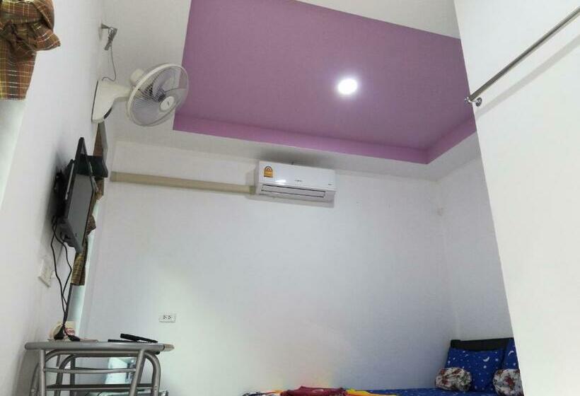 Pokój Standard Widok Ogród, เซราะกราว โฮมสเตย์