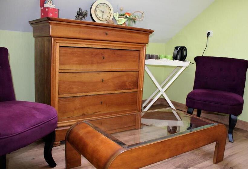 Семейный Номер, B&b La Gautraie