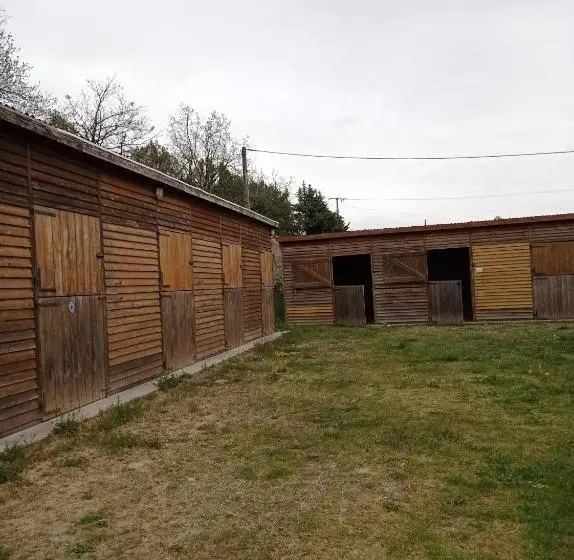 1ベッドルームハウス, Ferme De Fenivou