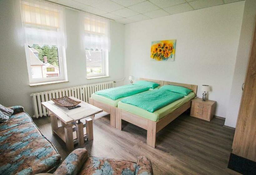 Номер Стандарт, Haus Sonnenwalde   Familie Ruhe