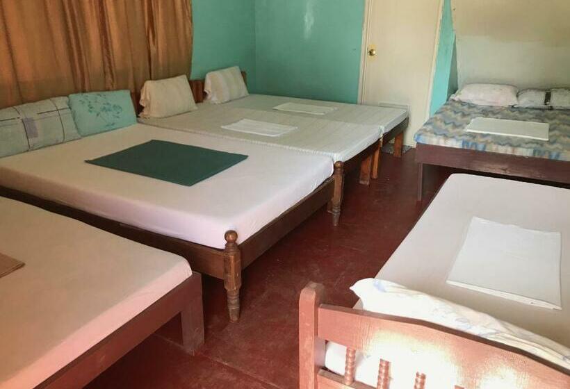 غرفة عائلية, Oasis Resthouse