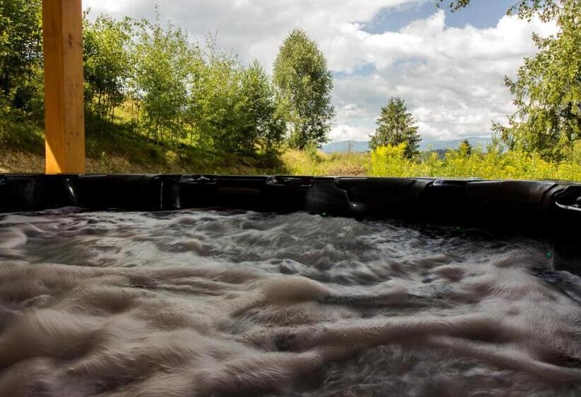 فيلا غرفة نوم واحدة مع مسبح, Ski Cierny Balog