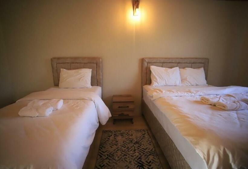 חדר סטנדרט לשלושה, Kanyon Park Otel Ve Restaurant