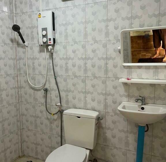 Quarto Estandar, สวนสบายปลายนารีสอร์ท