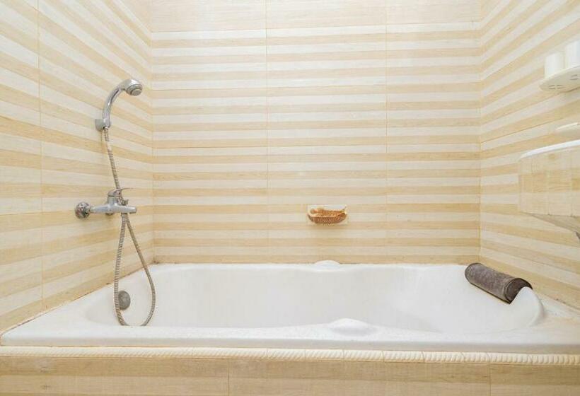 スタンダードルーム, Boss Residence Serang Mitra Reddoorz