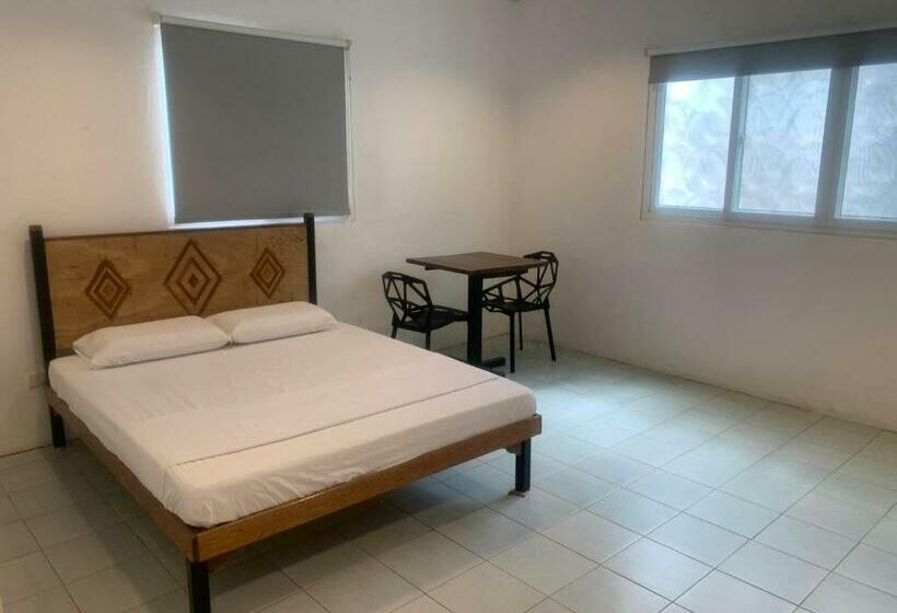스탠다드 룸, Nacho Hostel Cebu
