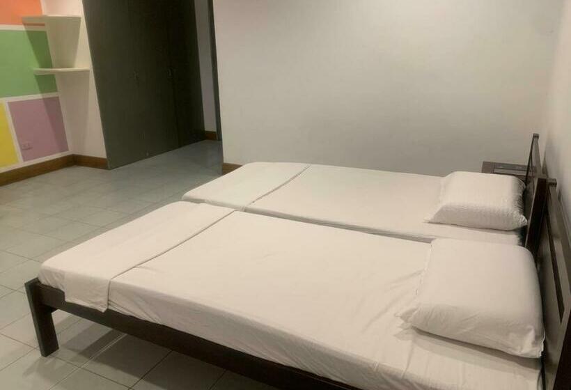 디럭스 룸, Nacho Hostel Cebu