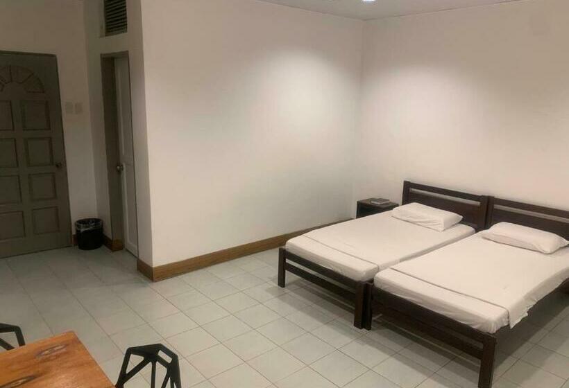 Номер Deluxe, Nacho Hostel Cebu