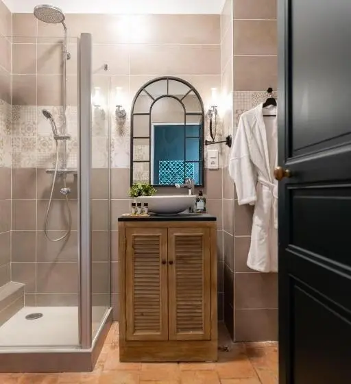 キングサイズベッドのスタンダードルーム, Casa Mila & Spa Chambres D Hôtes Raffinées Vue Loire, Spa Bien être