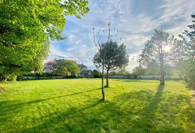 标准房带园景, Casa Mila & Spa   Chambres D Hôtes Raffinées Vue Loire, Spa Bien être
