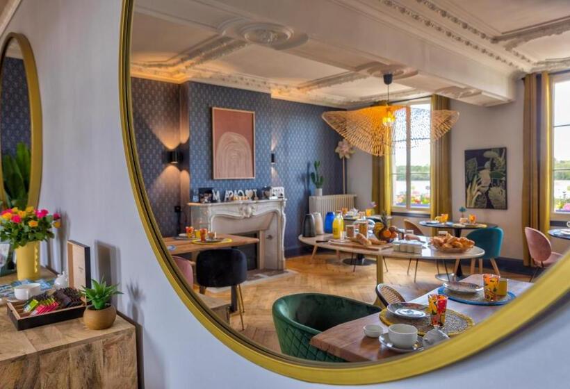 标准房带园景, Casa Mila & Spa   Chambres D Hôtes Raffinées Vue Loire, Spa Bien être