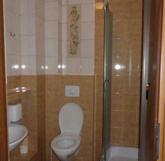 스탠다드 룸, Dwór Bartnika