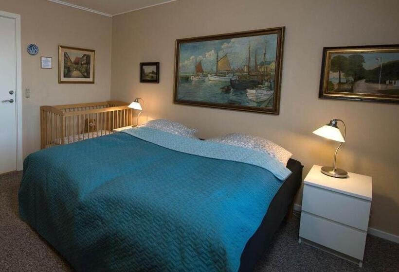 Семейный Номер, Lolland