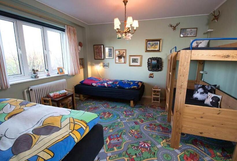 Семейный Номер, Lolland