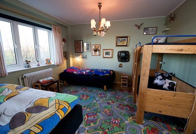 Семейный Номер, Lolland