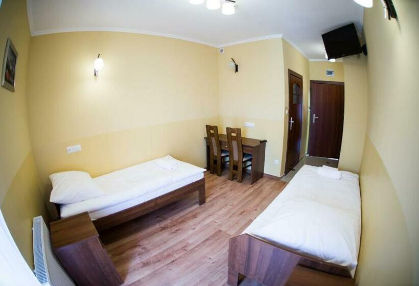 חדר סטנדרט עם מרפסת, Pensjonat Pod Kogutami