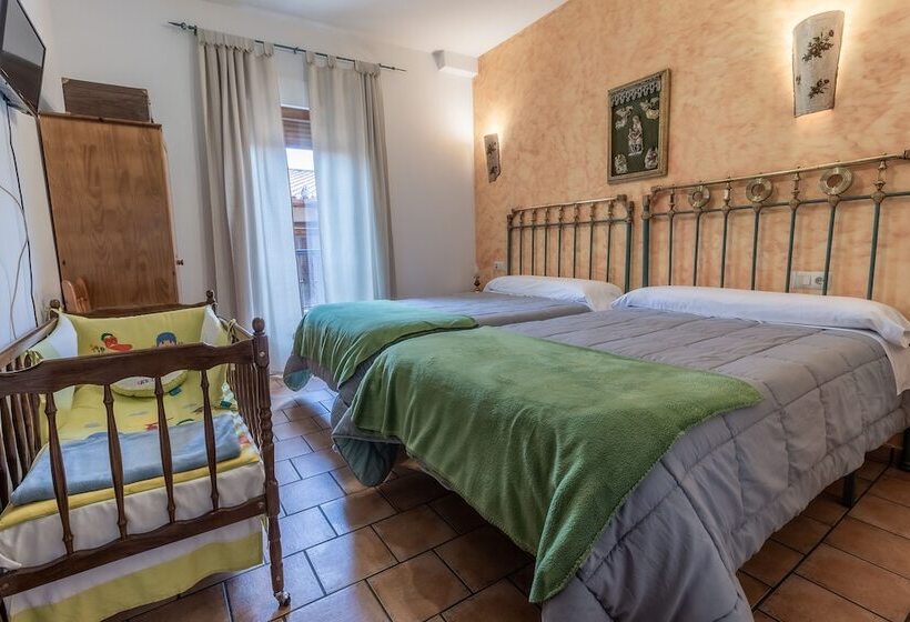 디럭스 룸, Rural Vii Carreras By Vivere Stays