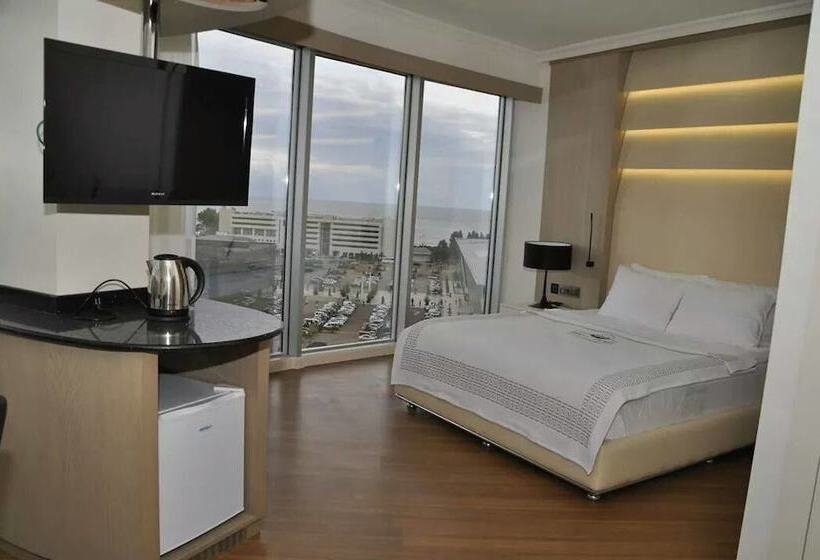 اتاق لوکس با چشم‌انداز دریا, Aurum Trabzon Hotel