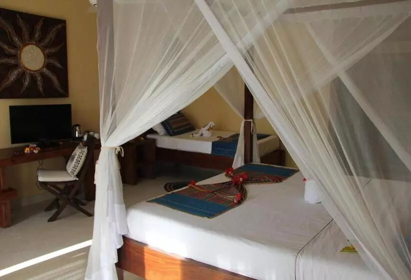 デラックストリプルルーム, Fruit & Spice Wellness Resort Zanzibar